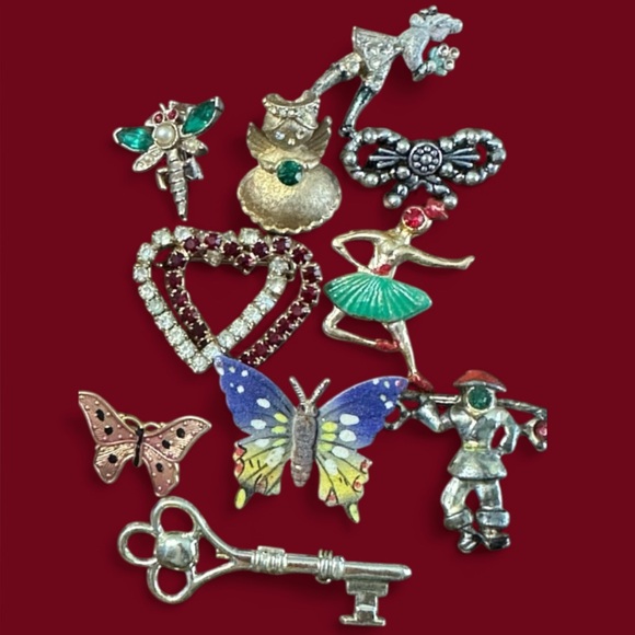 Vintage and Antique Brooches Pin lot - Picture 1 of 4